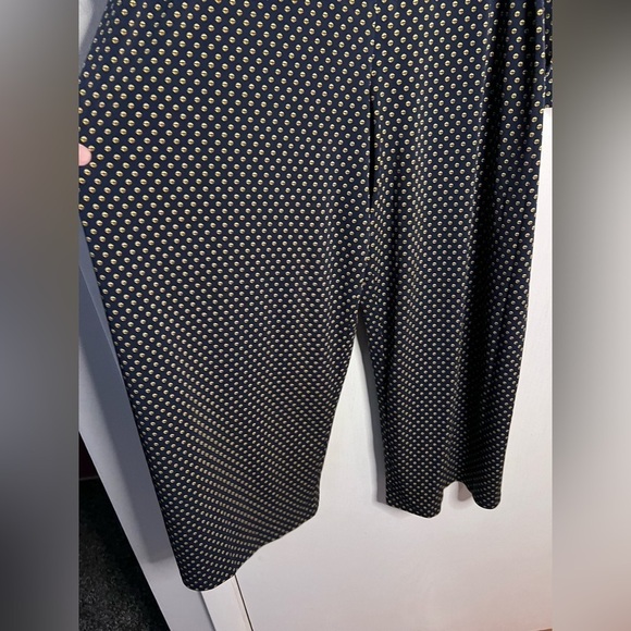 Michael Kors Jump Suit Stretch Rayon/Polyester Women’s Size 1X Navy Print - Picture 5 of 6